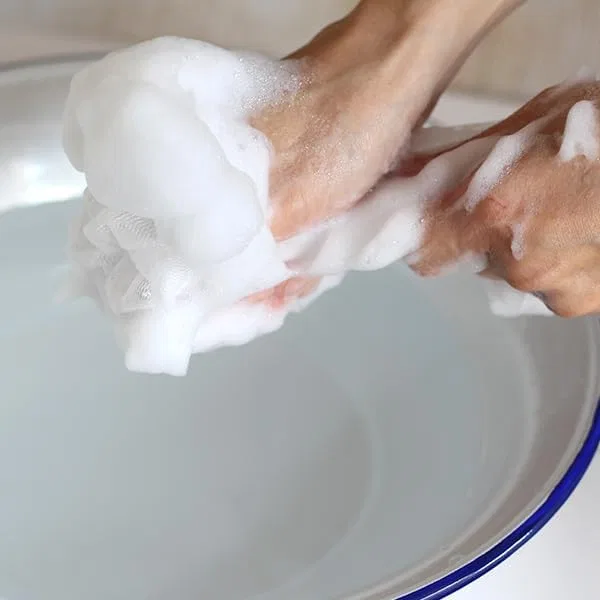 Мыло холодного отжима Namakko Soap Natural Sou 80 г белый — фото 3