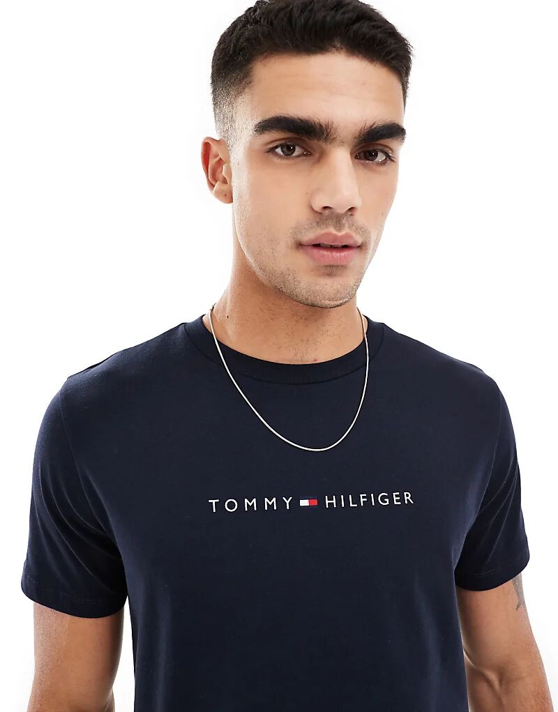 

Оригинальная футболка в стиле лофт темно-синего цвета Tommy Hilfiger