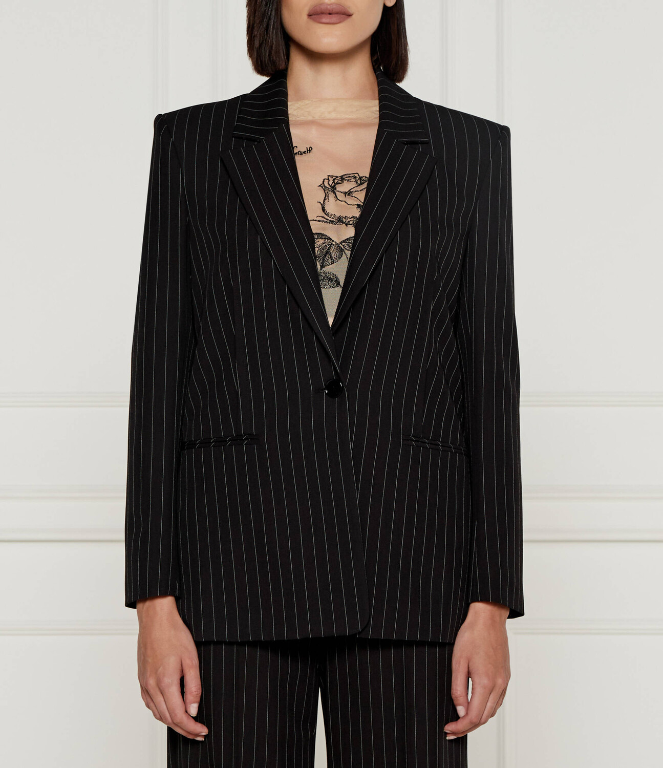 

Куртка Patrizia Pepe elegante Regular Fit, черный