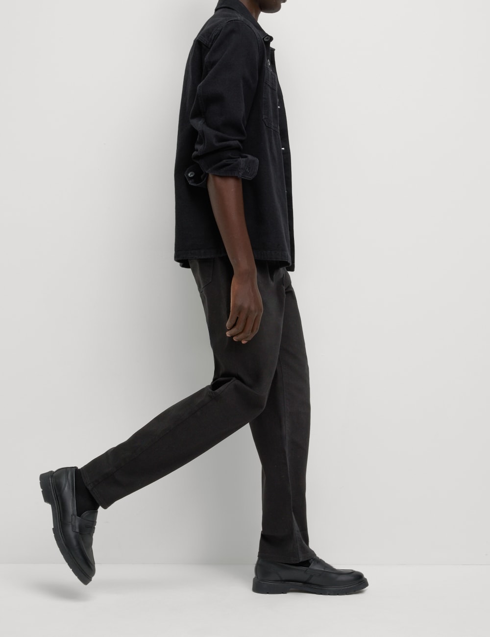 

Свободные эластичные джинсы Marks & Spencer, цвет Black/black