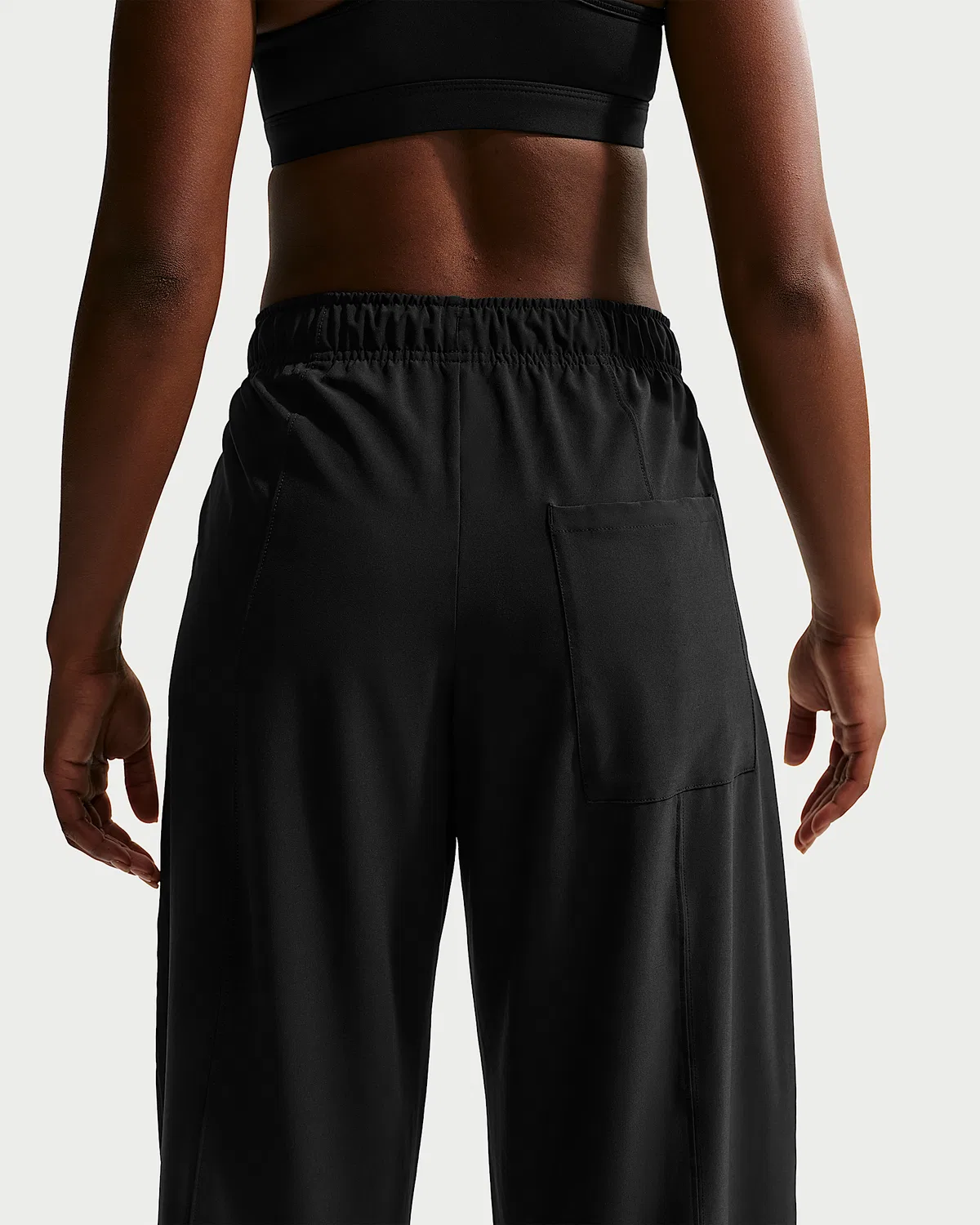 Женские широкие штаны Nike One Dri-FIT Woven, Black/White — фото 3