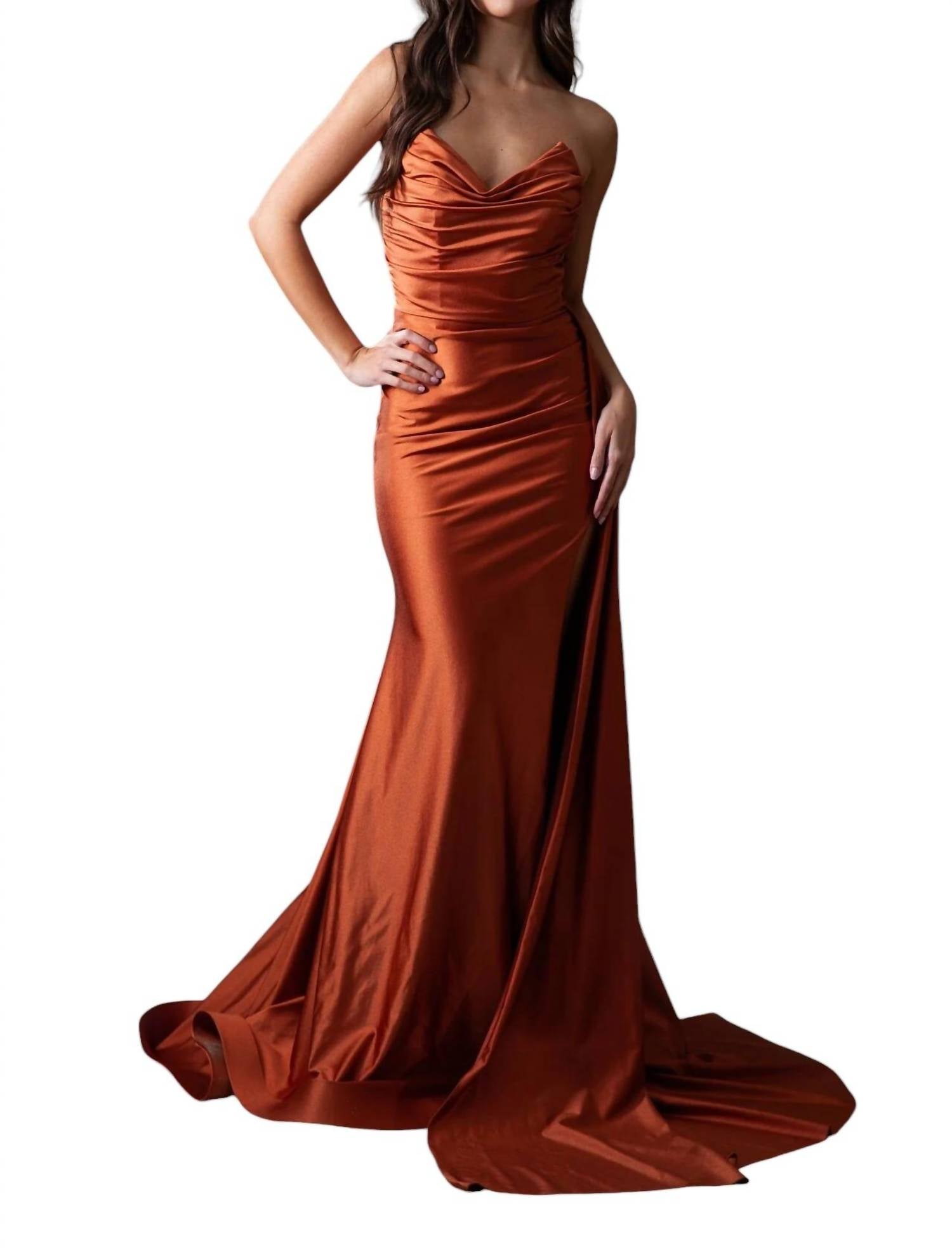 

Платье из лайкры без бретелек с разрезом в цвете Cinna Amelia Couture