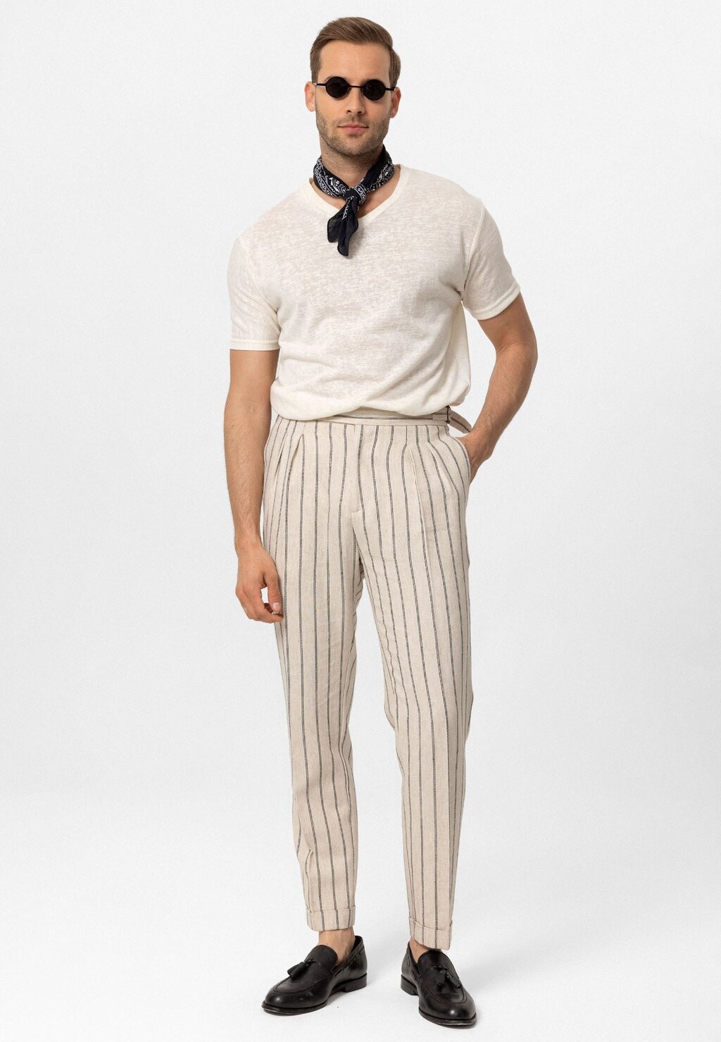 

Базовая футболка MARCELLO V-NECK REGULAR FIT Antioch, белый