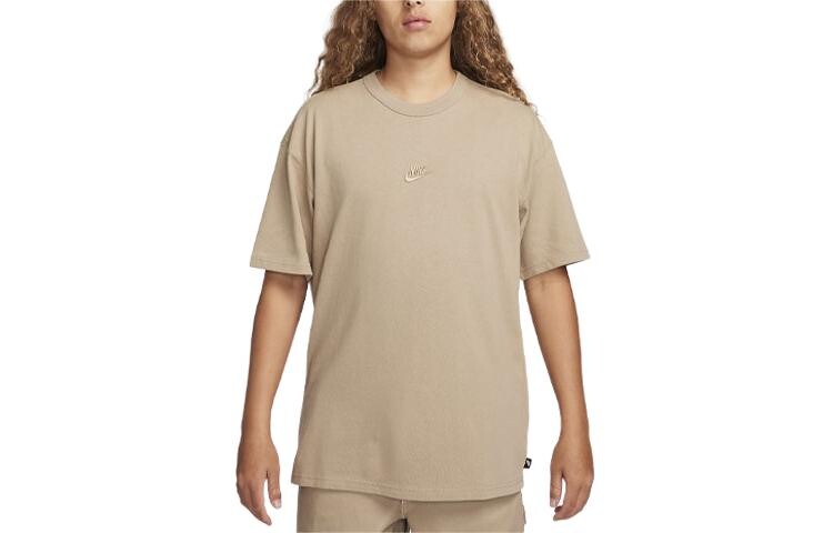 

Футболка серии Sportswear Essentials для мужчин цвета хаки Nike, хаки