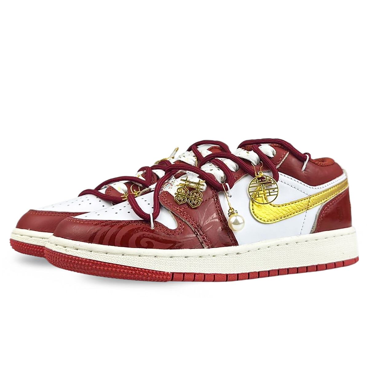 Кроссовки Air Jordan 1 Vintage Basketball Shoes Women's Low-top White/red, красный — фото 4