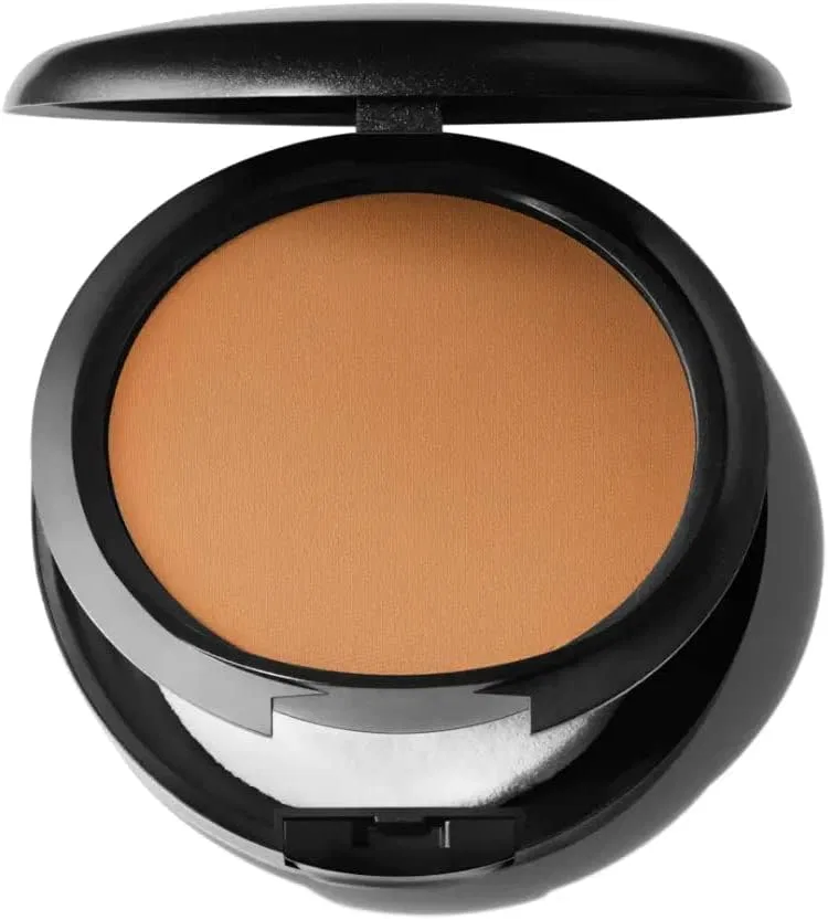 Пудра компактная MAC Studio Fix Powder Plus Foundation NW48 темно-коричневая 15 г