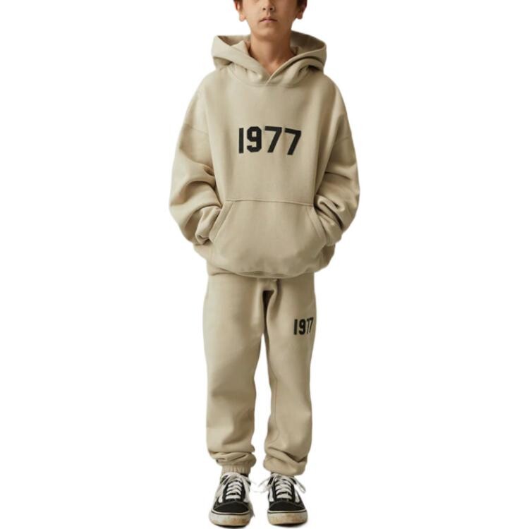 Детская толстовка Fear Of God Essentials, цвет Wheat — фото 2
