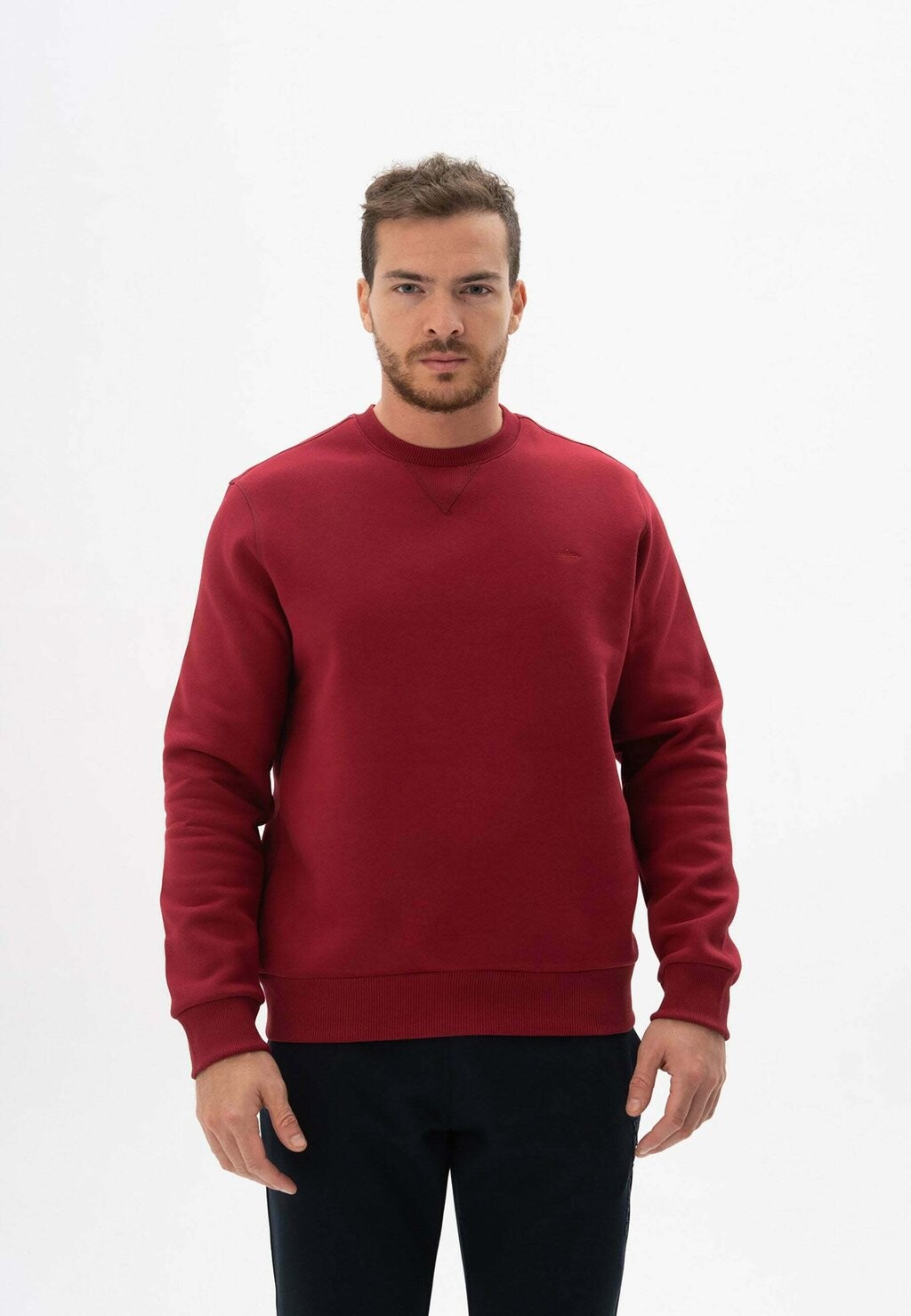 

Толстовка Crew Neck Arma, красный