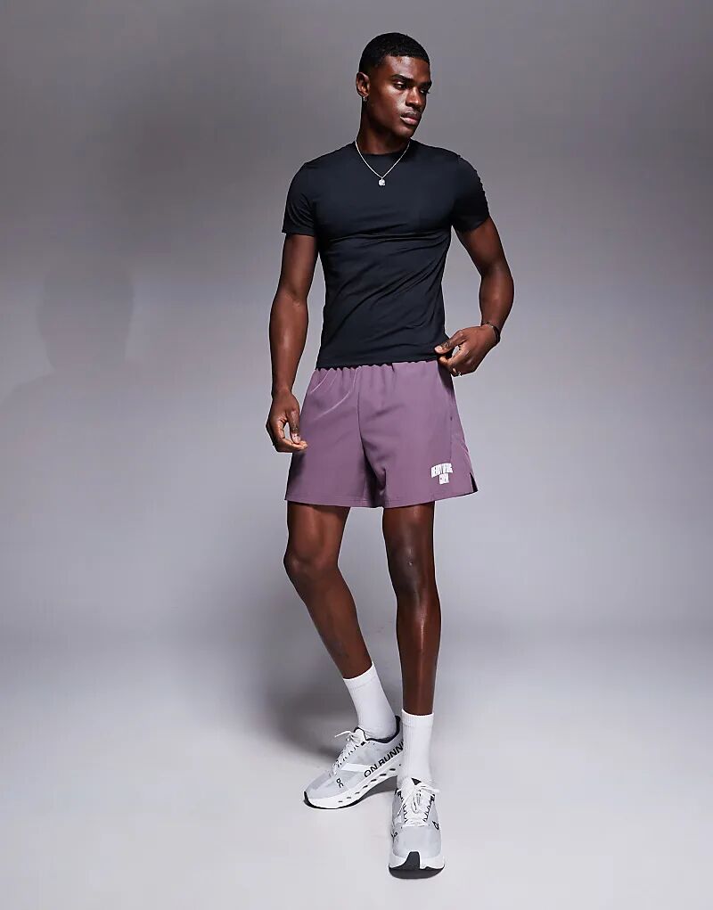 

4505 7-Дюймовые быстросохнущие тренировочные шорты с графическим принтом, петлями для полотенца и карманами на молнии, цвет винограда