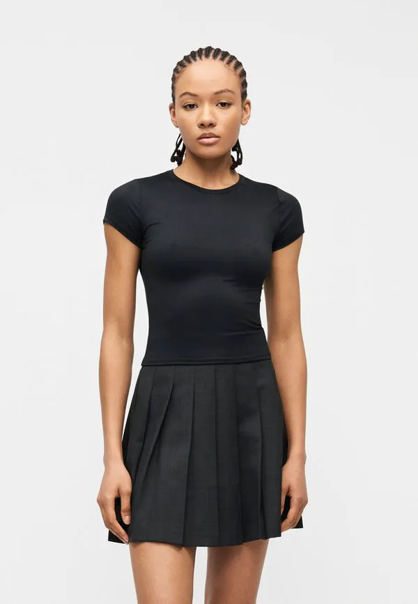 

Простая футболка Hollister Co., Black, Черный, Простая футболка Hollister Co., Black