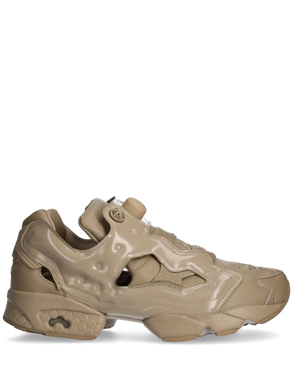 

Кроссовки Instapump Fury 94 из коллаборации с Needles Reebok LTD, коричневый