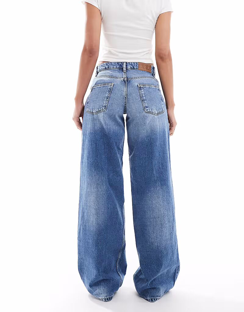 Женские джинсы Superdry Cult Wide-leg With A Mid-rise Waist, винтажный средне-синий — фото 2