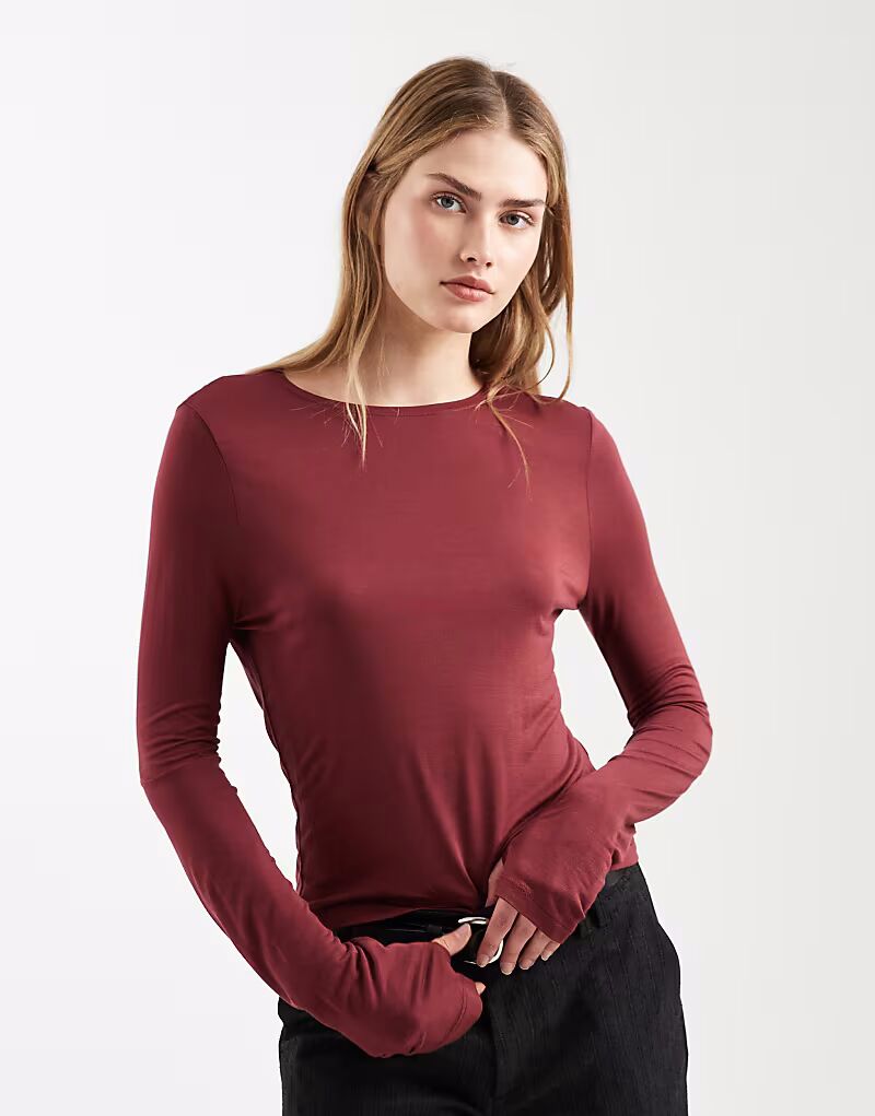 

Полупрозрачный топ с длинными рукавами ягодного цвета Asos Design