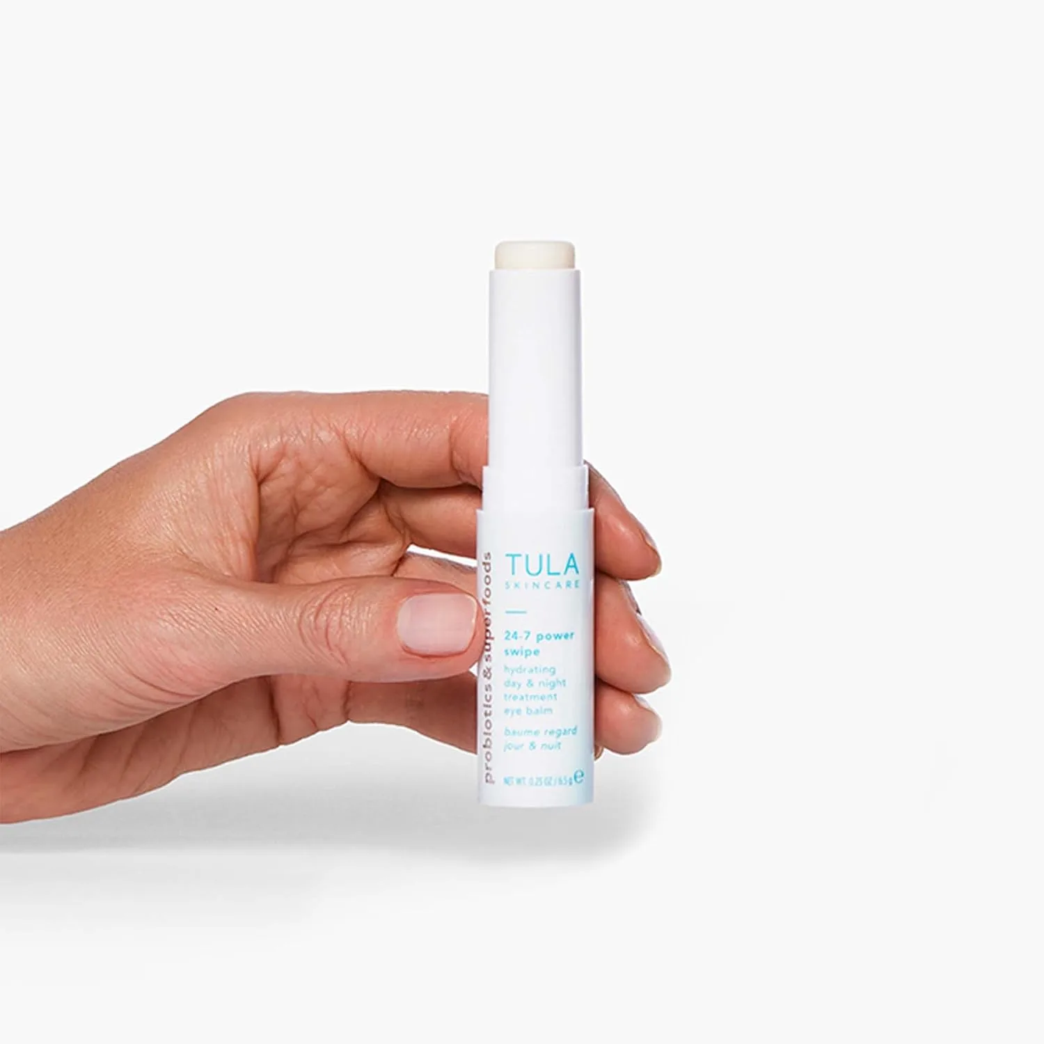 Увлажняющий бальзам для глаз TULA Skin Care 24-7 Power Swipe - средство от темных кругов под глазами, мгновенное осветление, компактный размер - 0,23 унции, blue — фото 3