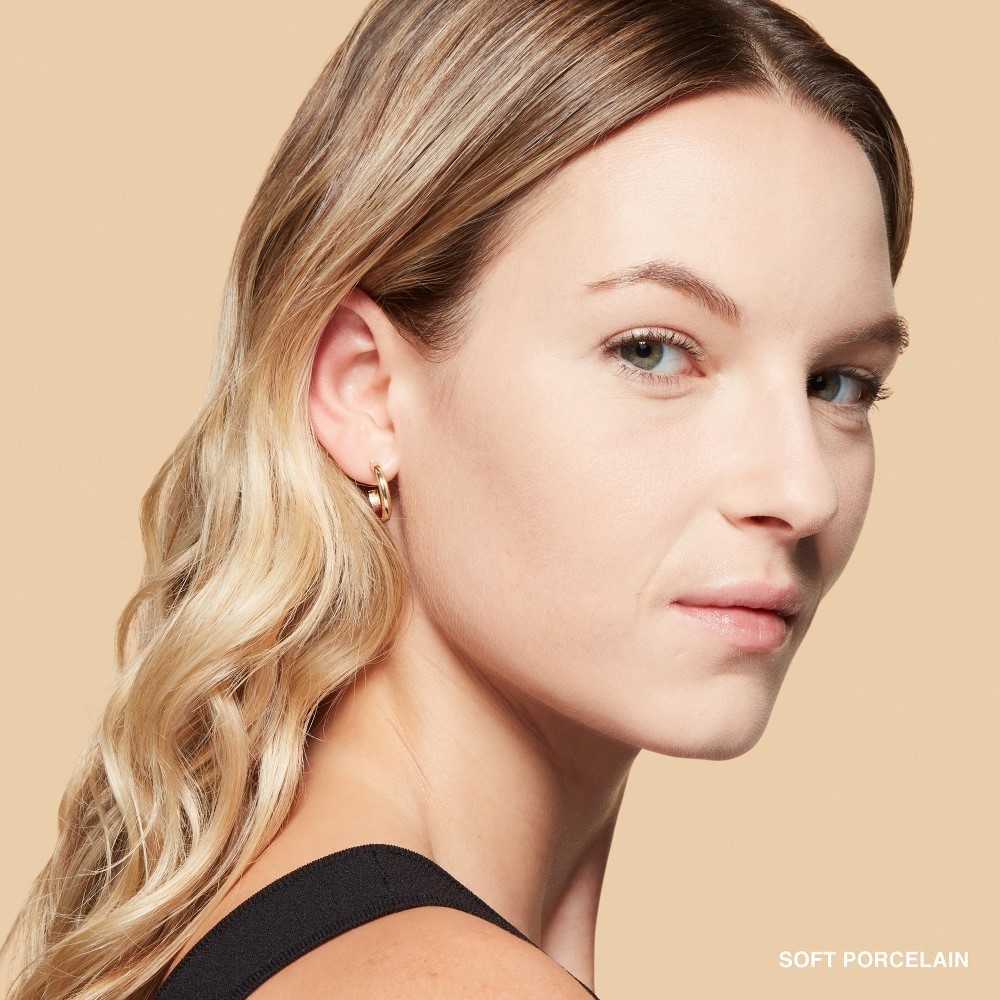 Компактная пудра Sheer finish pressed powder Bobbi Brown, soft porcelain, 9 гр — фото 4