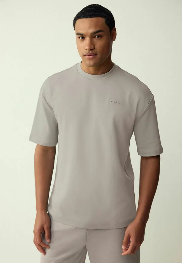Свободный крой, мягкая плотная базовая футболка motionflex Next, Grey Embossed