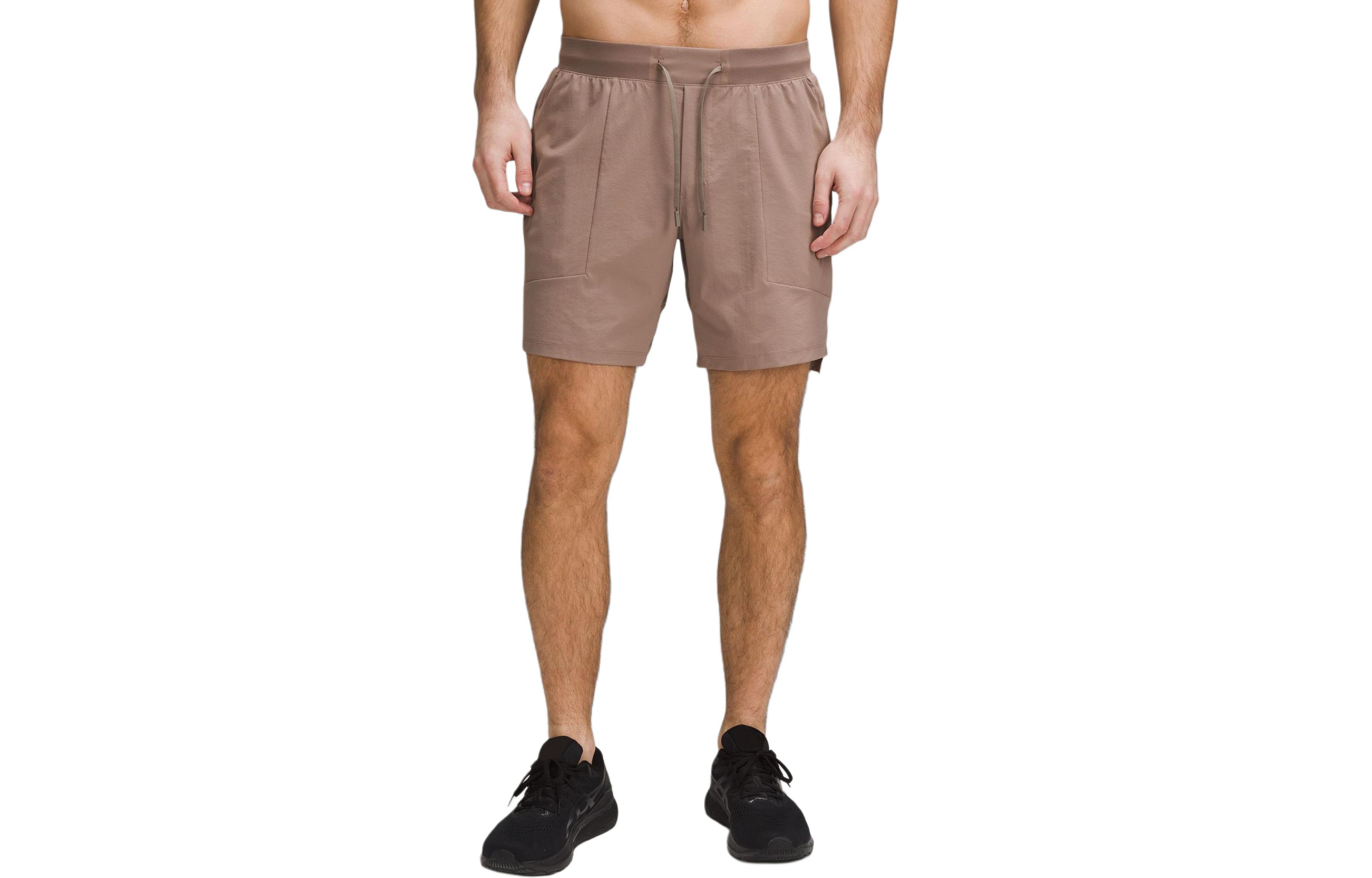 

Спортивные шорты License To Train для мужчин Lululemon, Deer Umber/FANB