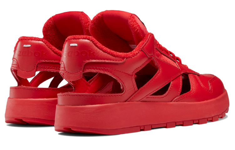 Сандалии Reebok Classic Leather DQ x Maison Margiela 'Vector Red', красный — фото 4