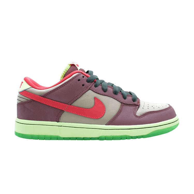 

Кроссовки Dunk Low Premium SB 'Toxic Sea Robin', фиолетовый