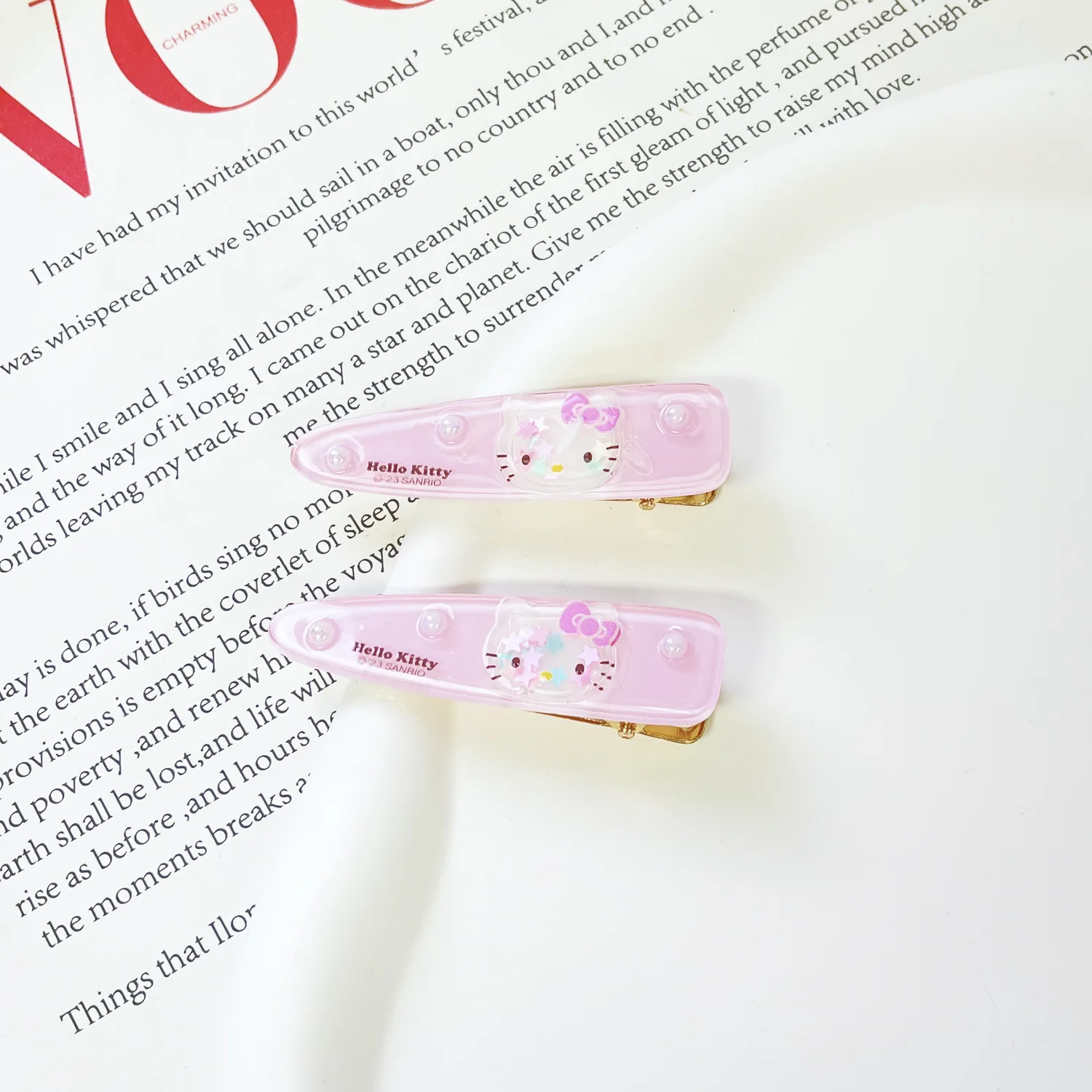 Акриловая заколка для волос Hello Kitty Sanrio, Hello Kitty Pink Pearl Pair of Earrings — фото 3