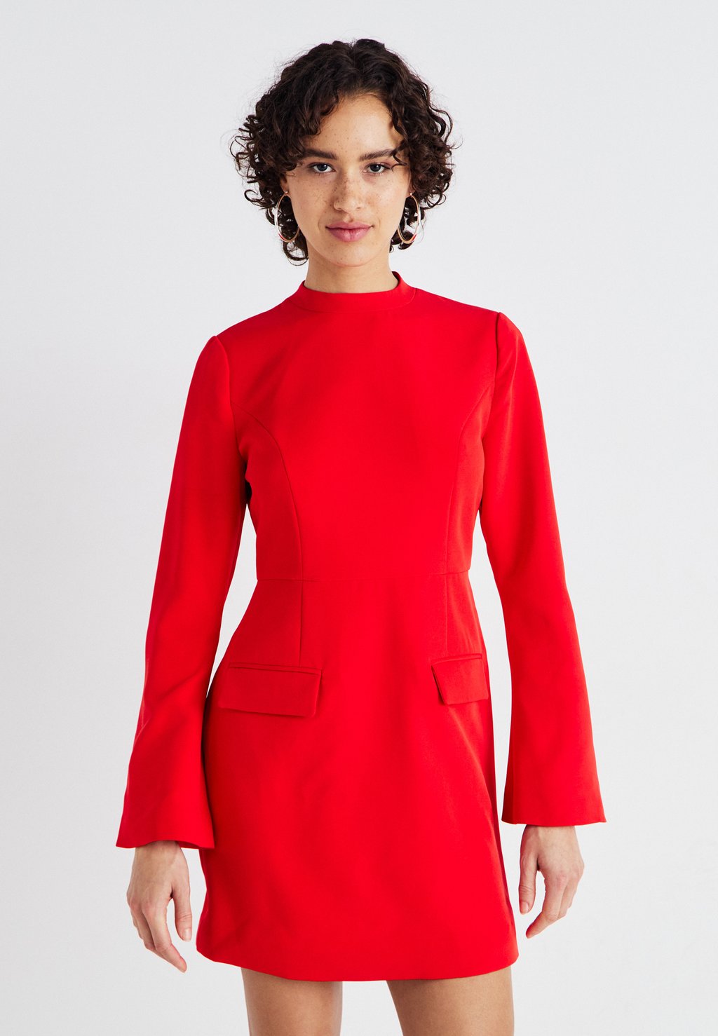 

Повседневное платье VMAGNES SHORT TAILORED DRESS Vero Moda, красный