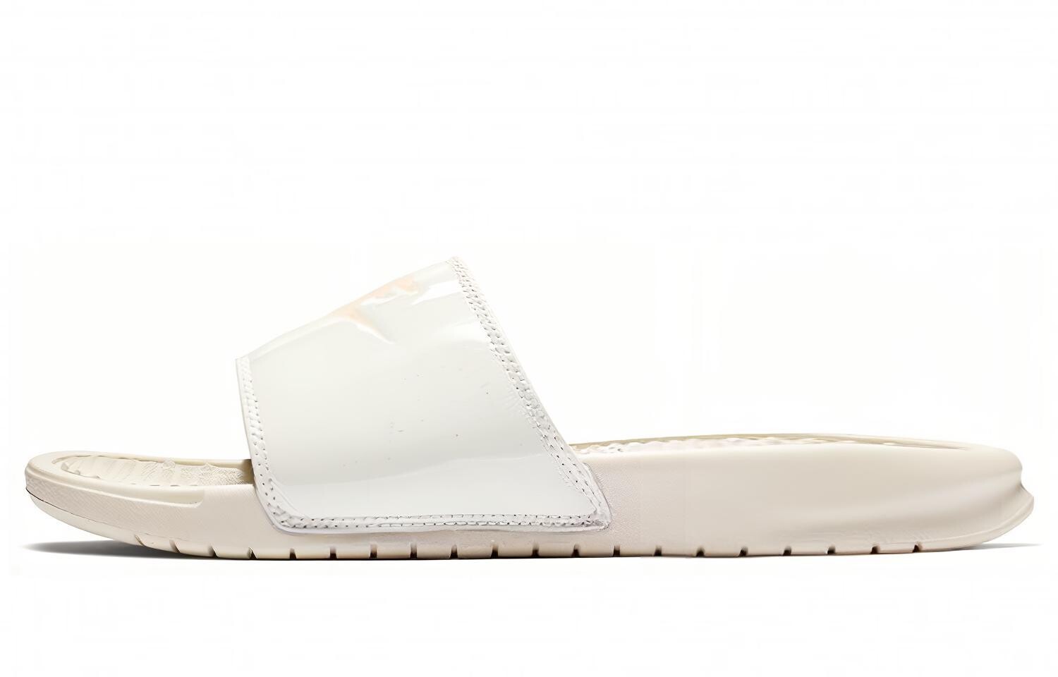 Шлепанцы Benassi JDI женские белые/пудровые Nike
