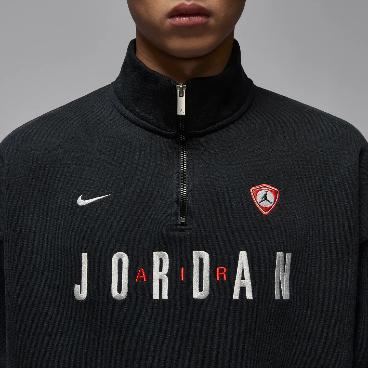 Флисовая толстовка Jordan Flight Graphic с застежкой-молнией на четверть длины, цвет «Черный парус» IF1817-010 — фото 4