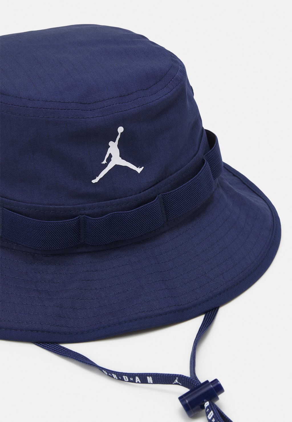 

Головной убор APEX BUCKET JUMPMAN Jordan, темно-синий