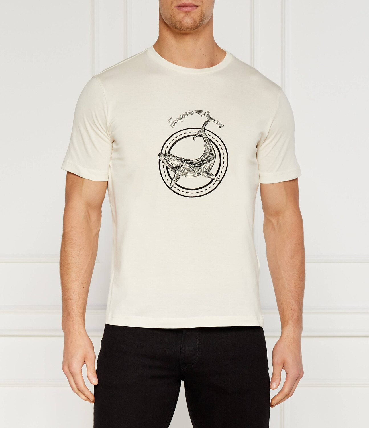 

Футболка Emporio Armani Regular Fit, бежевый