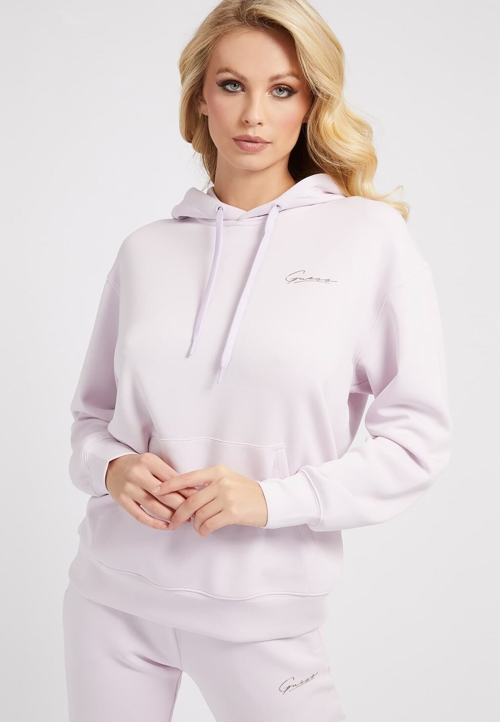 

Толстовка SCUBA Guess, сирень