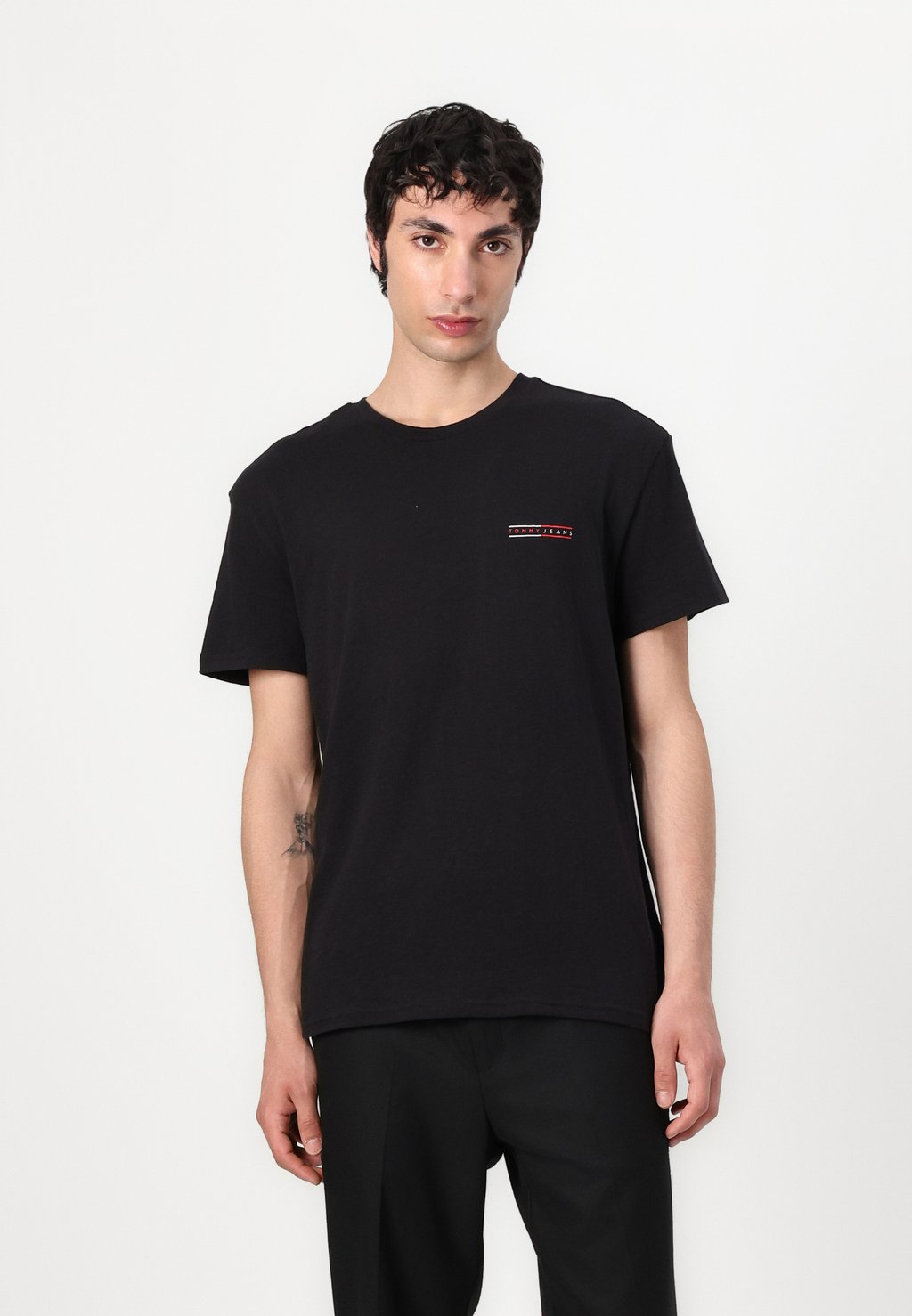 

Футболка с принтом GRAPHIC SLUB TEE Tommy Jeans, черный