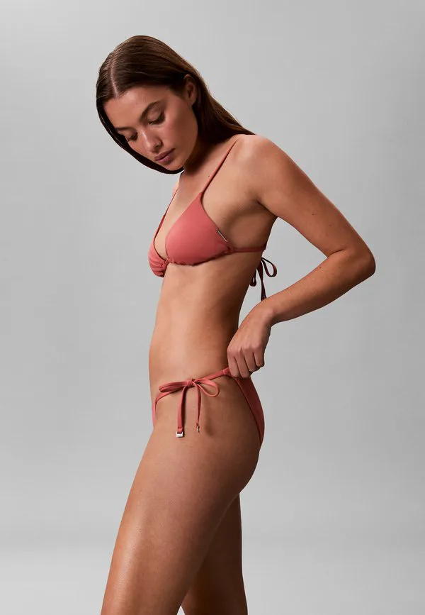 Верхняя часть бикини triangle essentials Calvin Klein Swimwear, Dusty Cedar — фото 4