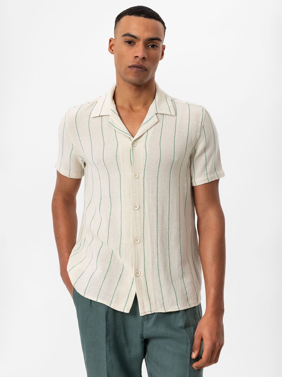 

Рубашка обычного кроя на пуговицах Antioch, цвет Light beige/Green