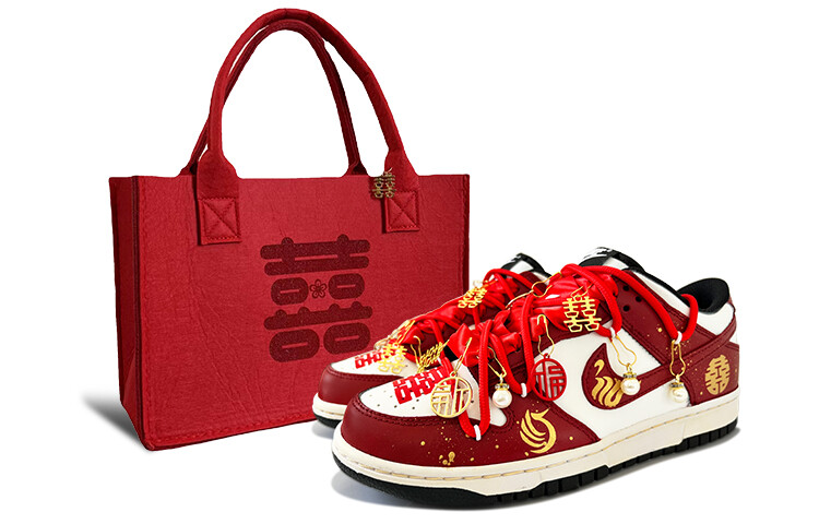 

Кроссовки Nike Dunk Skateboard Shoes Men Low-Top Red/Gold