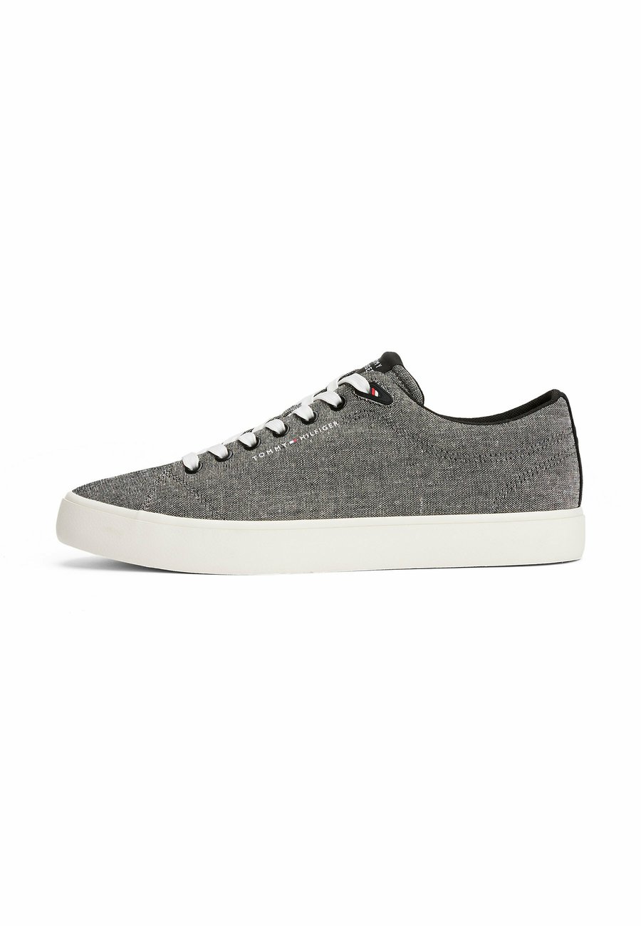 

Кроссовки Tommy Hilfiger VULC CORE CHAMBRAY, Black/Grey