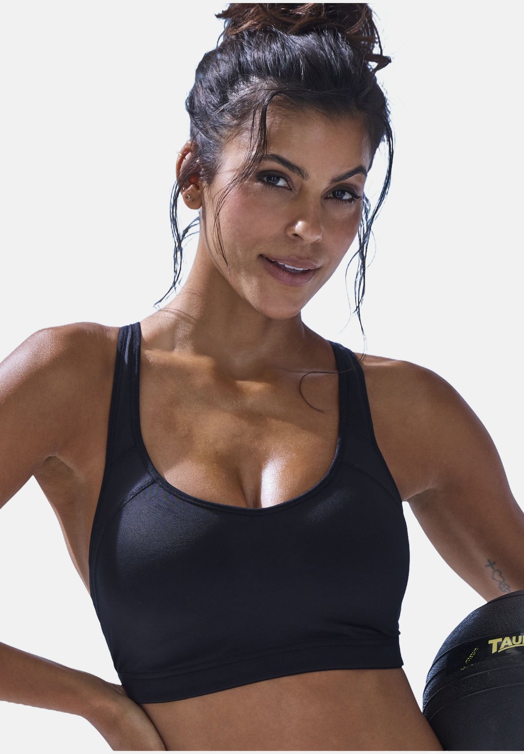 

Спортивный бюстгальтер LASCANA Active, черный