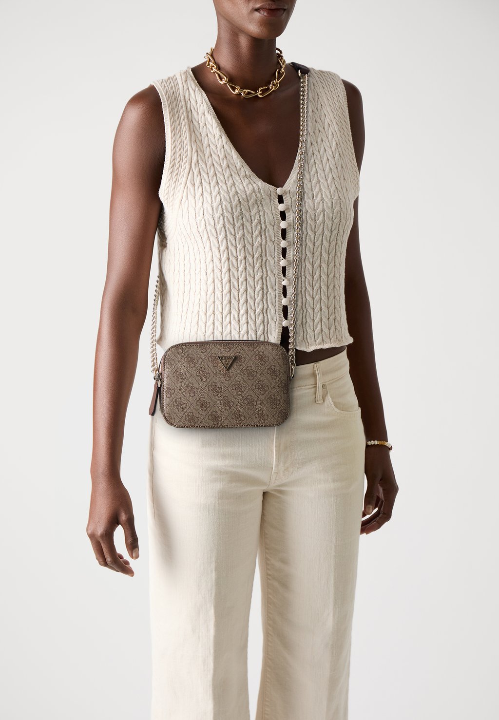 

Сумка через плечо NOELLE CROSSBODY CAMERA - Across body bag Guess, коричневый