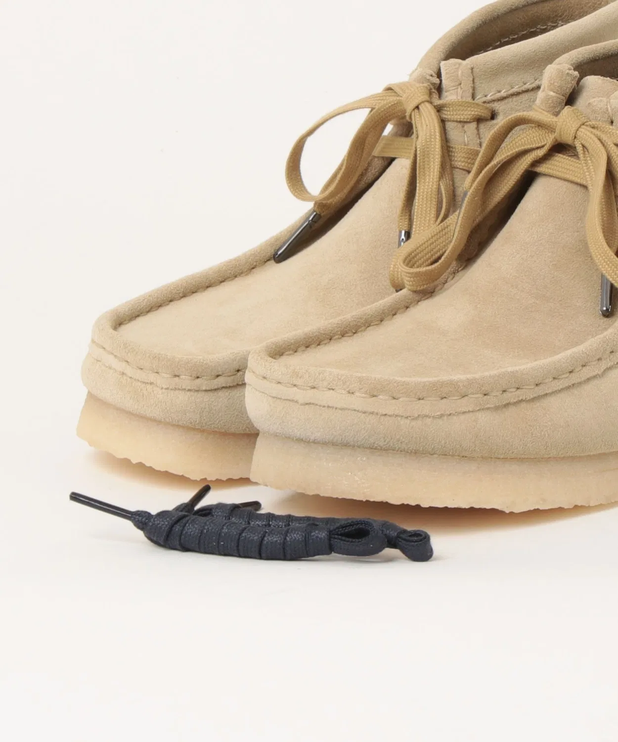 Ботинки Wallabee Boot Clarks бежевые — фото 4
