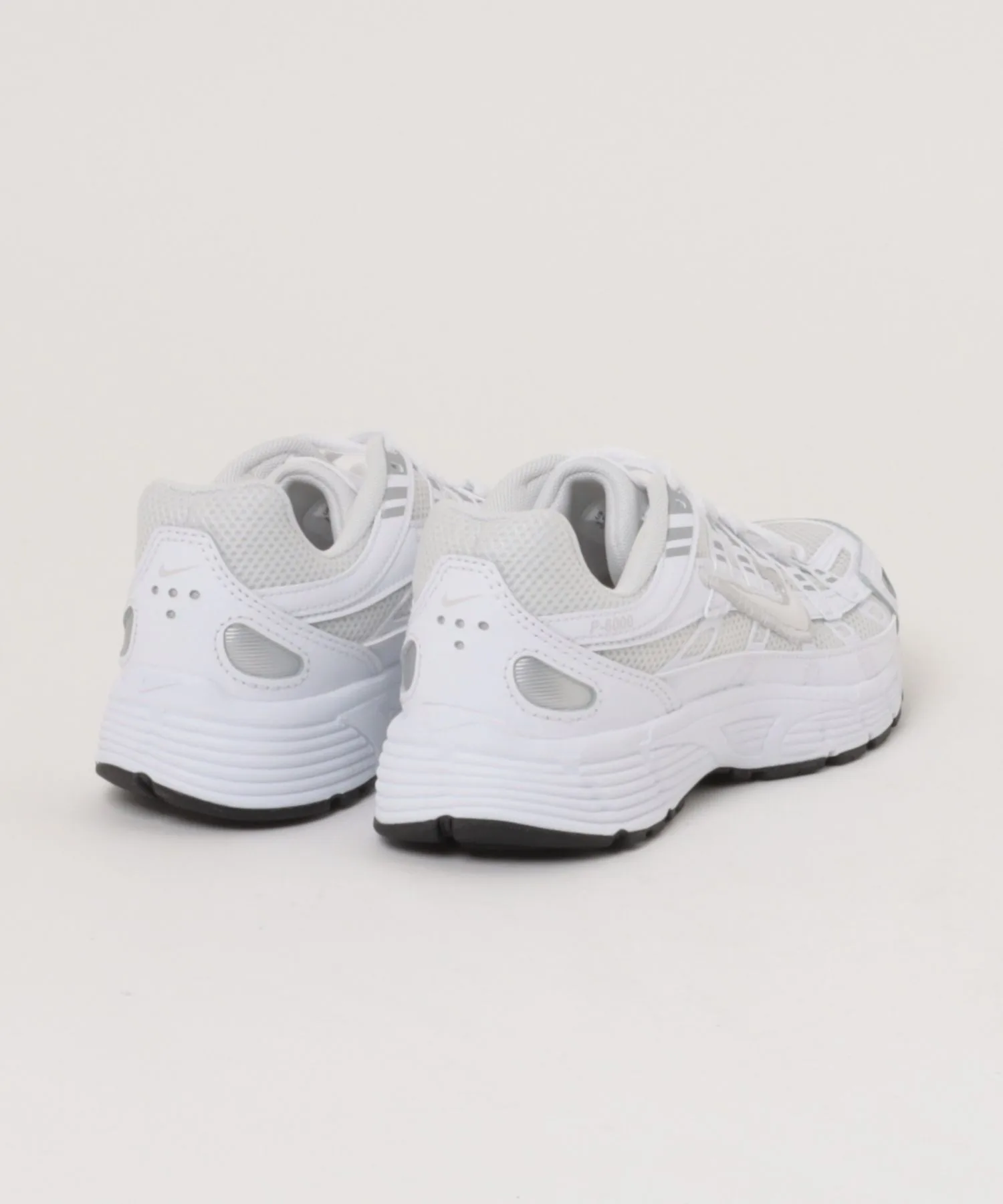 Детские кроссовки NIKE P-6000 GS — фото 2