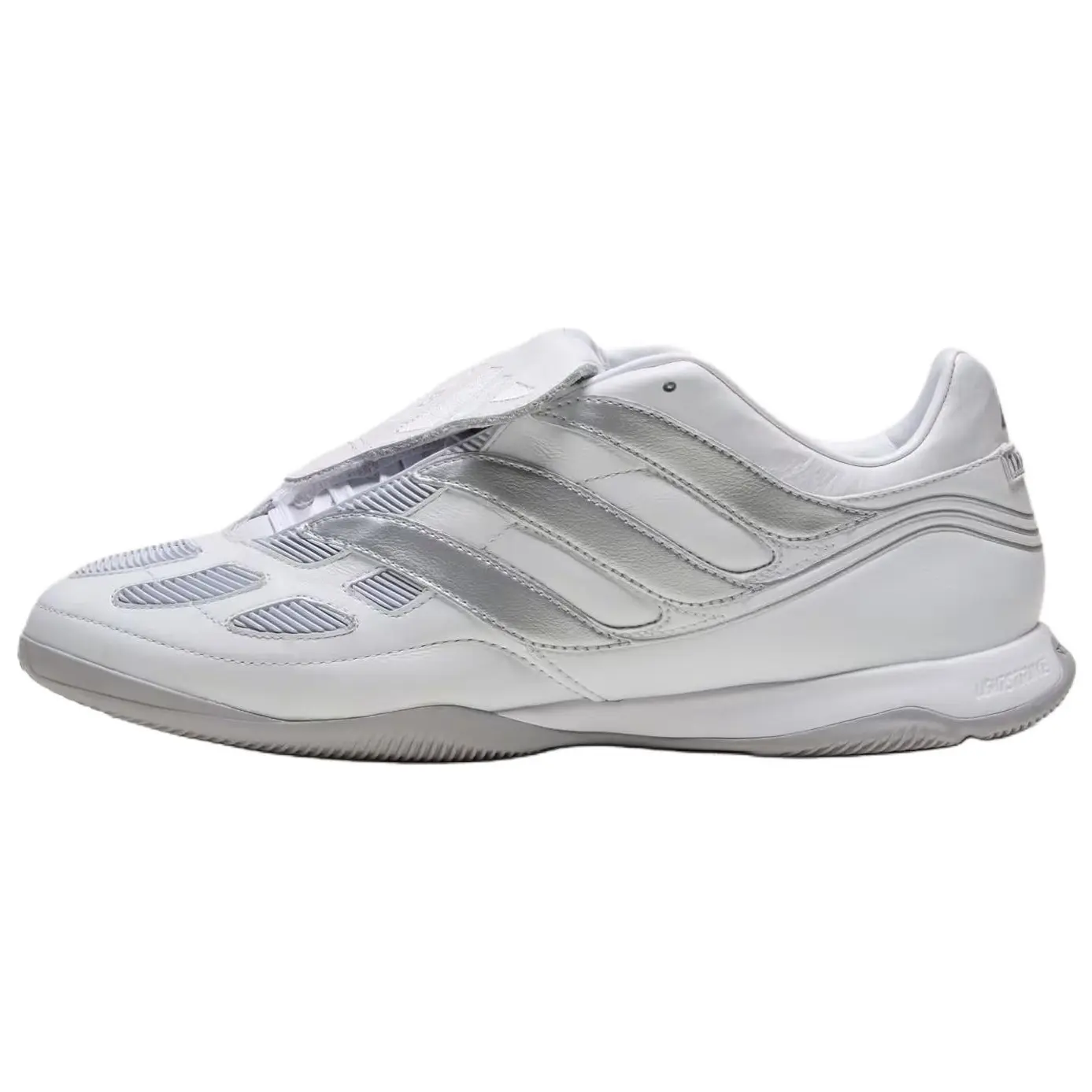 Adidas Футбольные бутсы Predator Precision унисекс белые