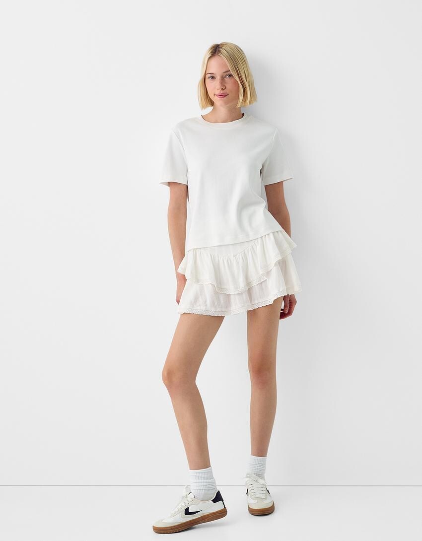 

Мини-Юбка с оборками Bershka, бежевый
