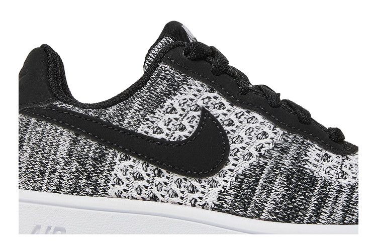 Кроссовки Nike Air Force 1 Flyknit 2.0 GS 'Oreo', черный — фото 3