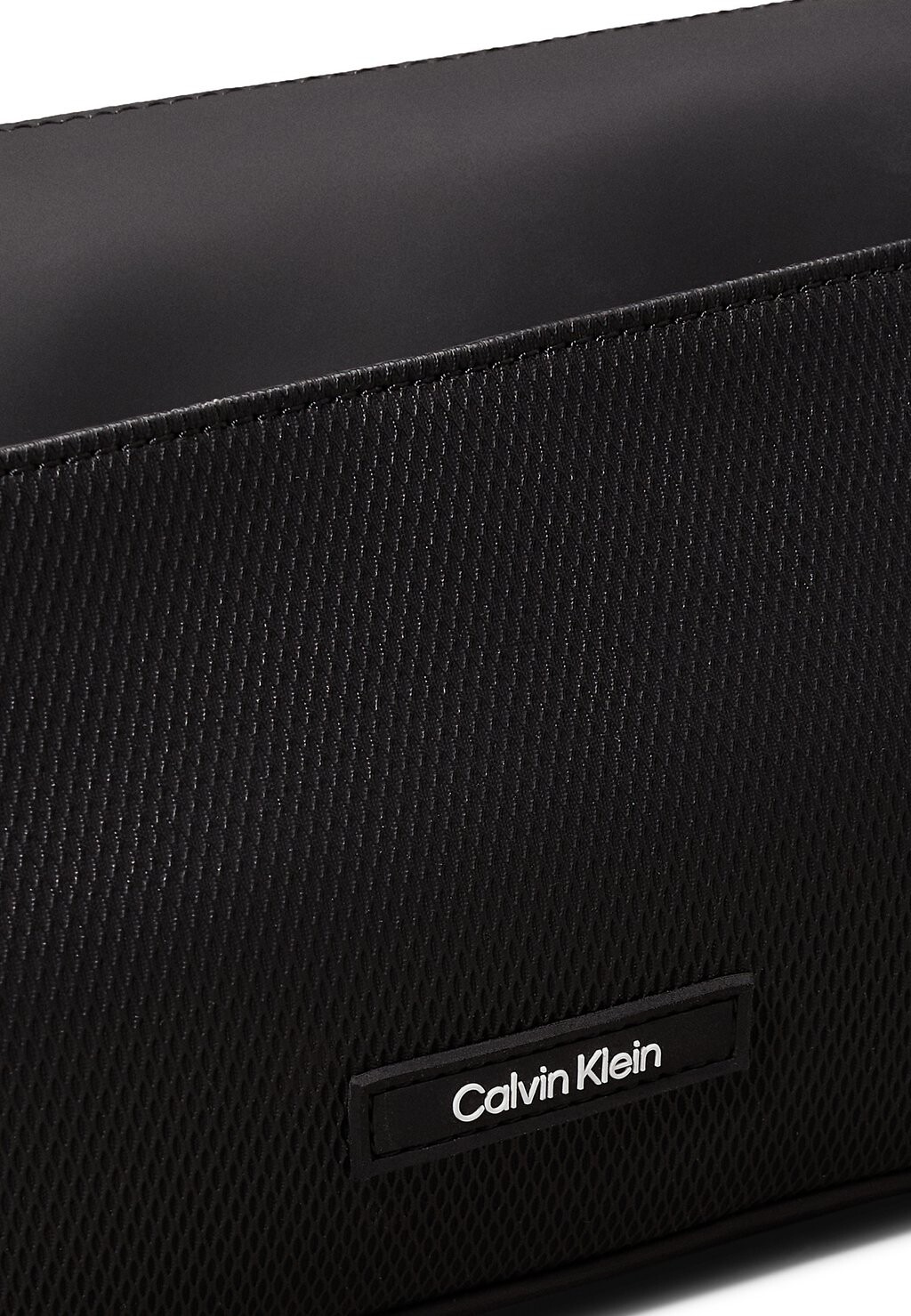 

Косметичка Calvin Klein, черный