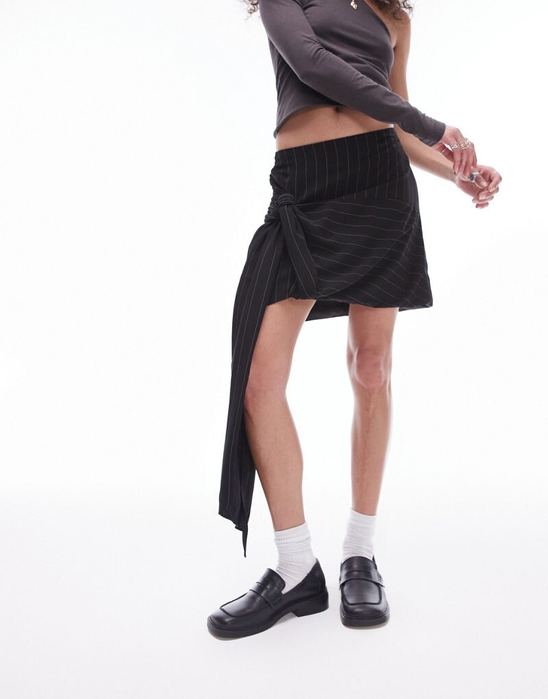

Мини-юбка Topshop в рубчик с узлом, черно-белая, входит в комплект