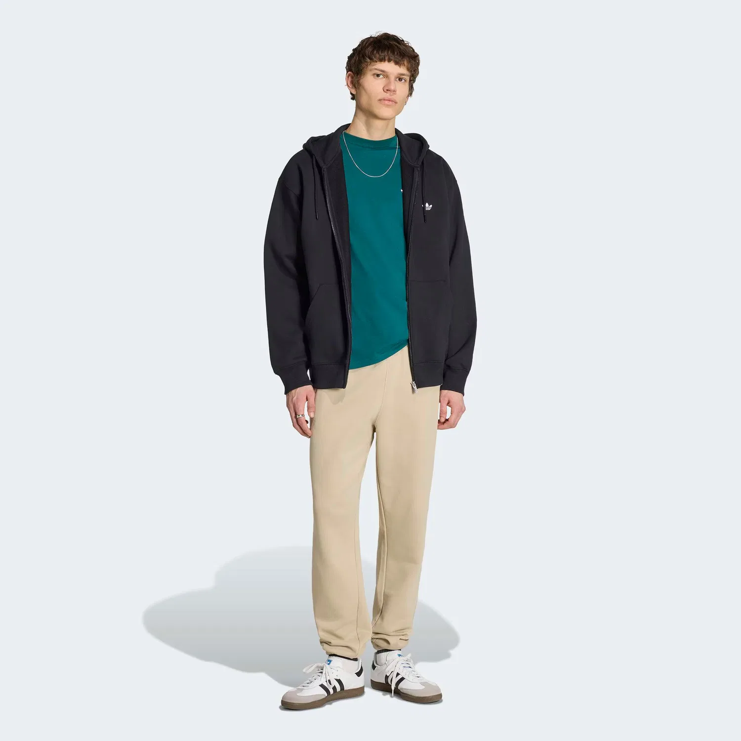 Брюки Adidas Originals Regular цвета хаки