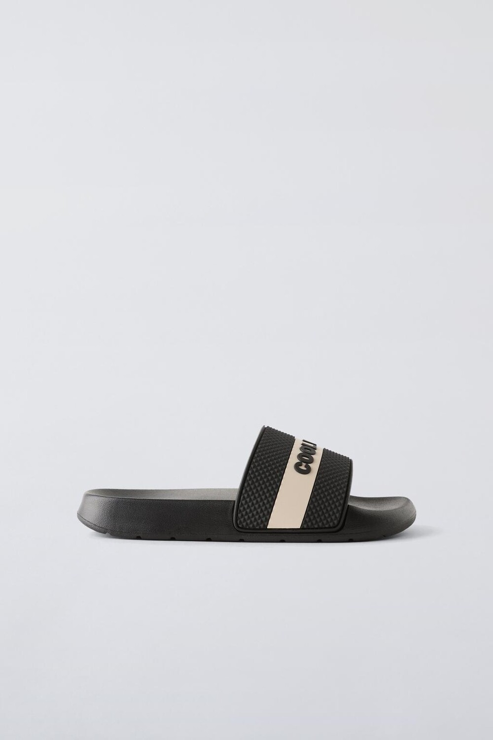 

Сандалии для бассейна ZARA, черный