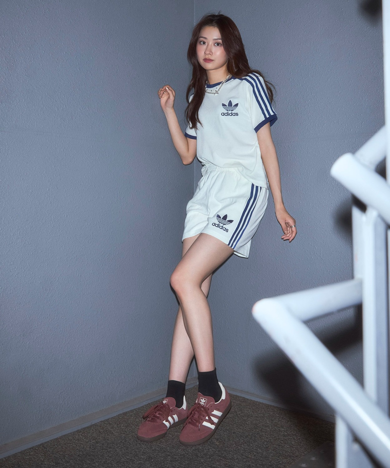 Мужские и женские кроссовки Adidas Originals SAMBA OG — фото 4