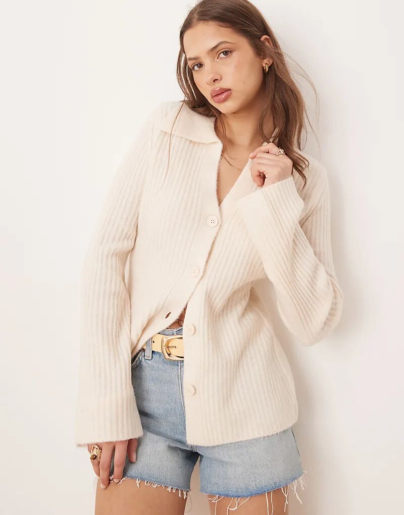 

Кардиган с ребристой вязкой на воротнике ASOS DESIGN кремового цвета