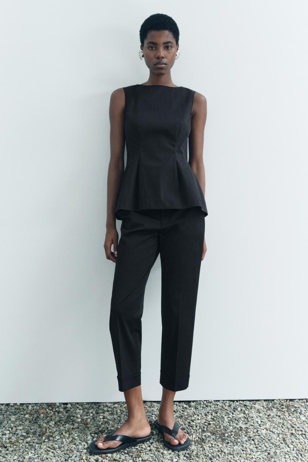 

Топ с пеплумом ZARA, черный