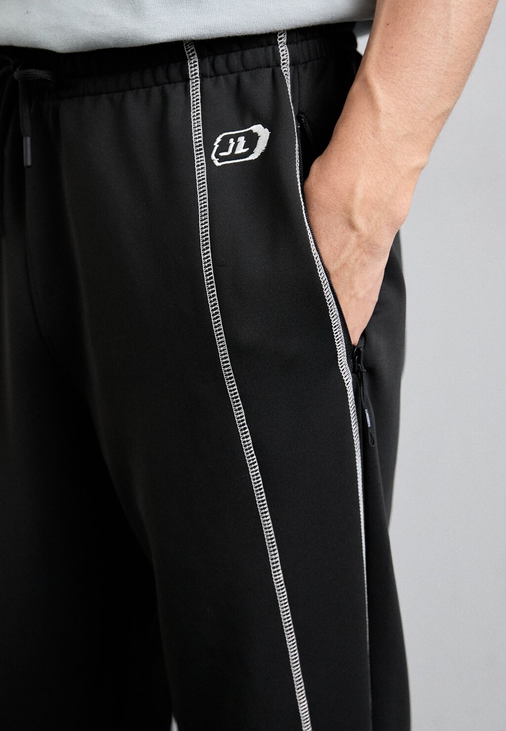 

Спортивные штаны TYRONE TRACK PANTS J.LINDEBERG, черный